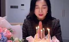 美女视频脱空全都露